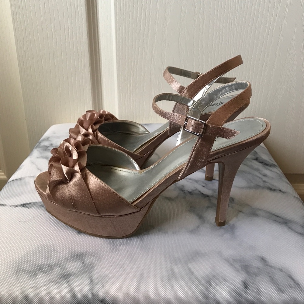 Light Pink high heels